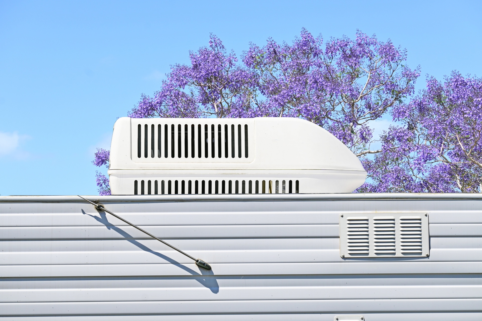 RV A/C Cleaning & Replacement