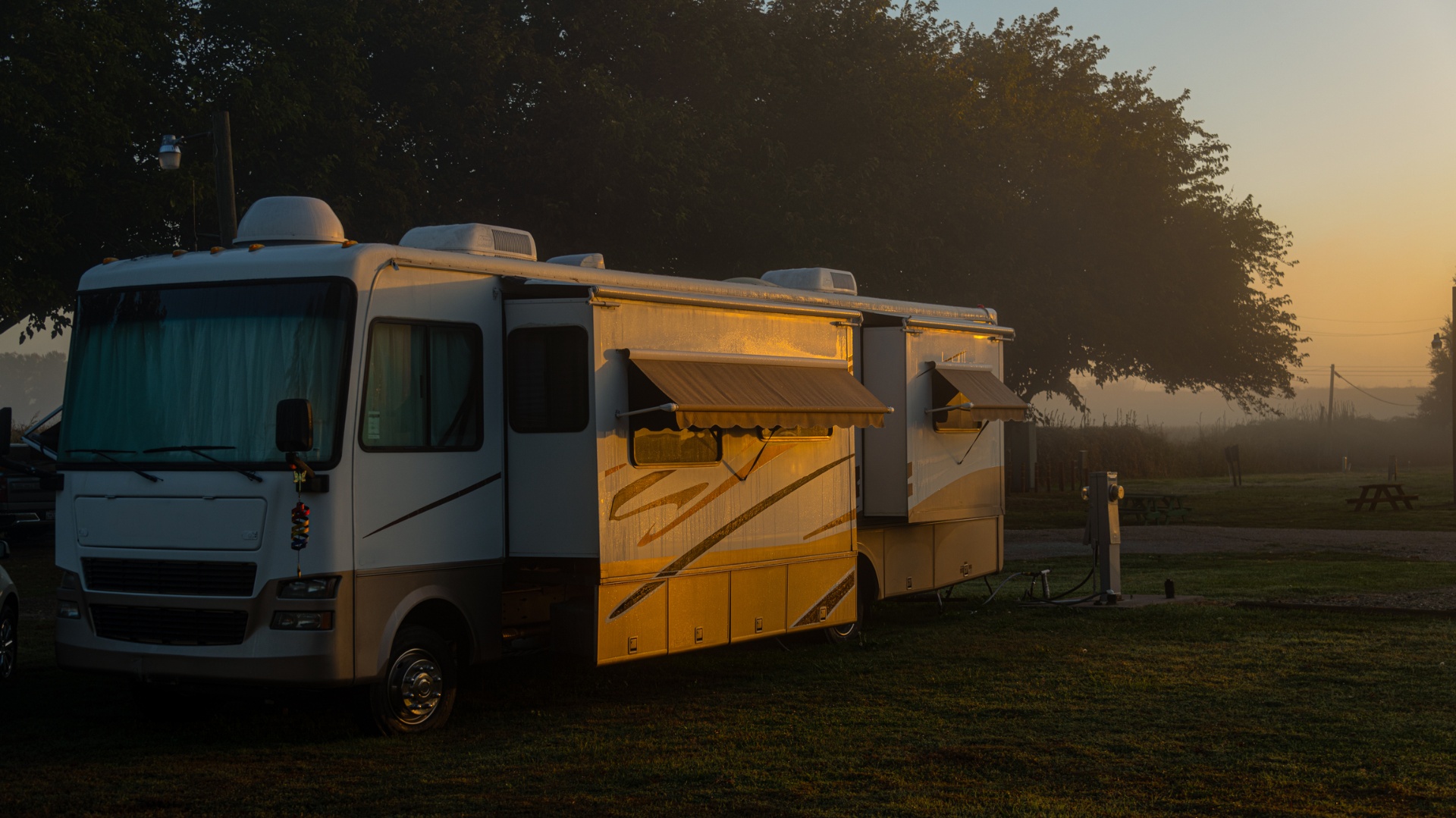 RV Slideout Servicing & Repairs